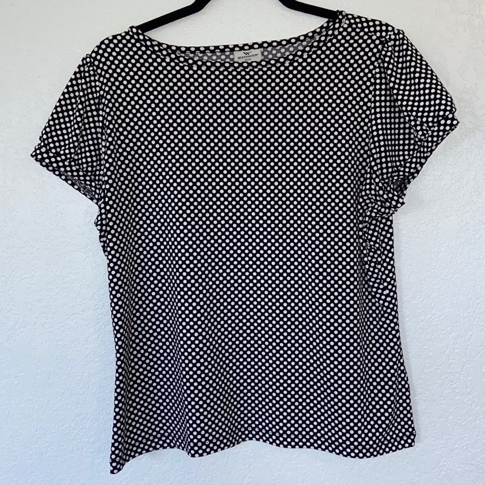 Worthington Petite Black and White Polka Dot Blouse. PXL. EUC.